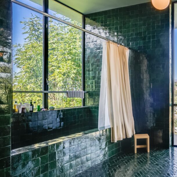luxury green bathroom tile